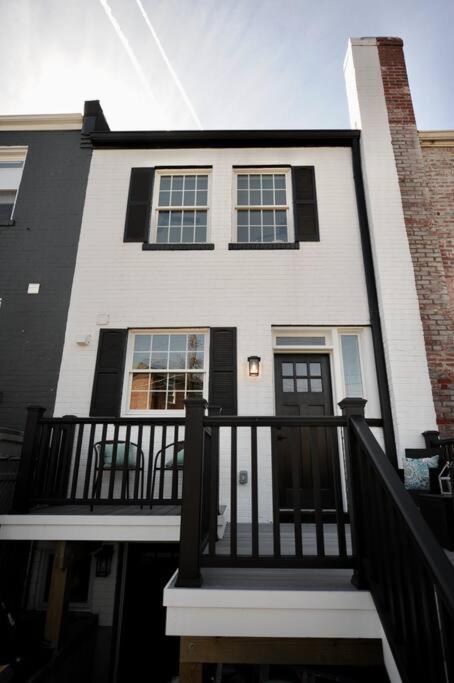 Cherry Blossom Townhouse, Easy Dc Access 워싱턴 외부 사진